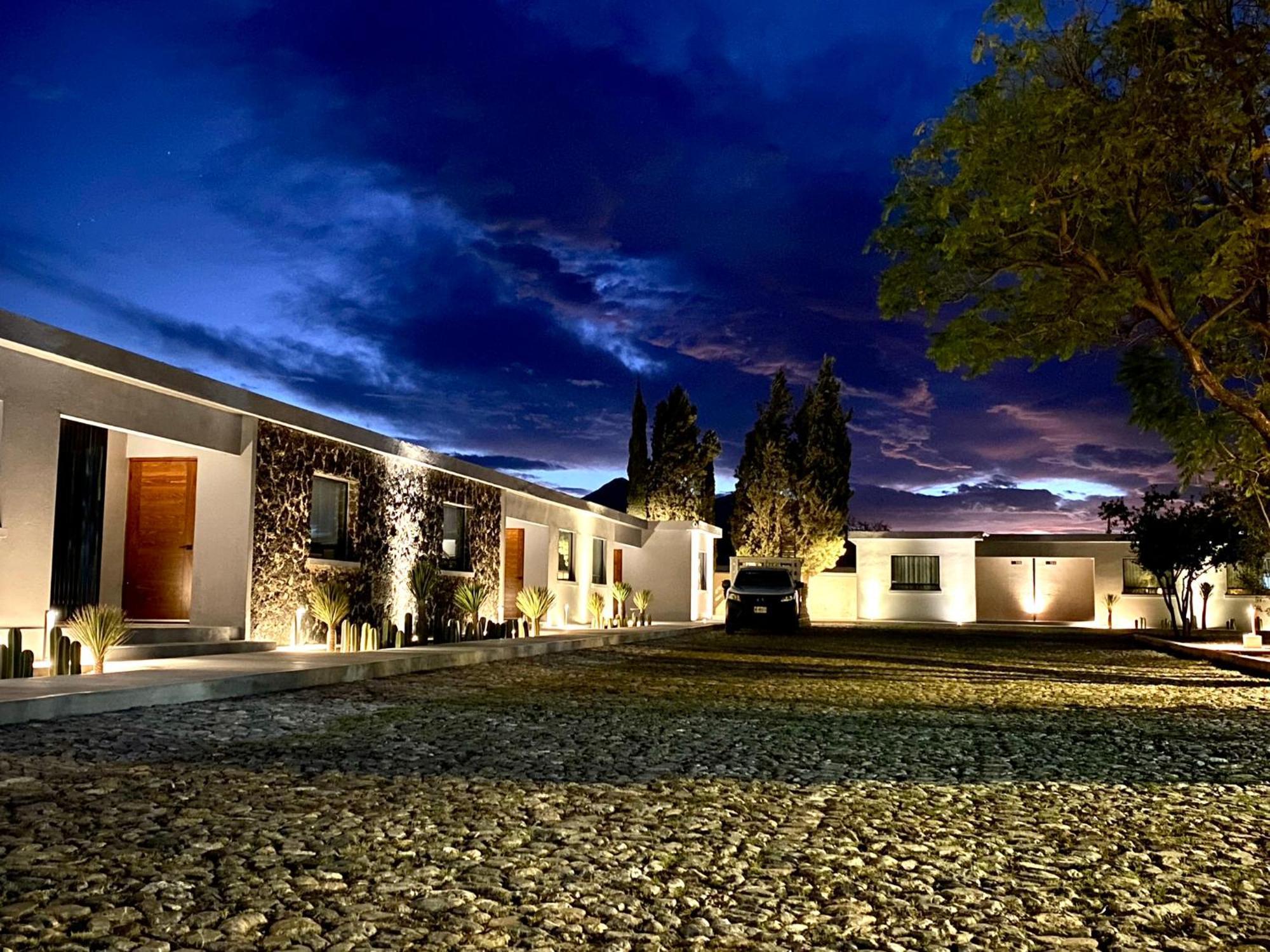 Hotel El Pedregal Matehuala Exteriér fotografie
